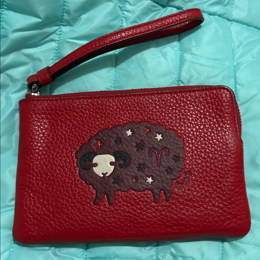 Coach Aries Red Leather Wristlet EUC HTF - Picture 6 of 13